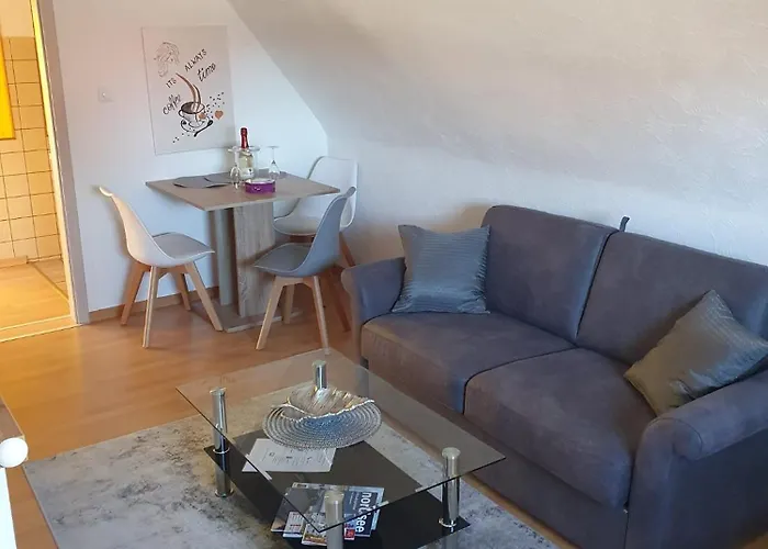 아파트 Luett Stuuv *